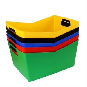Plastic V-shaped beer keg frame